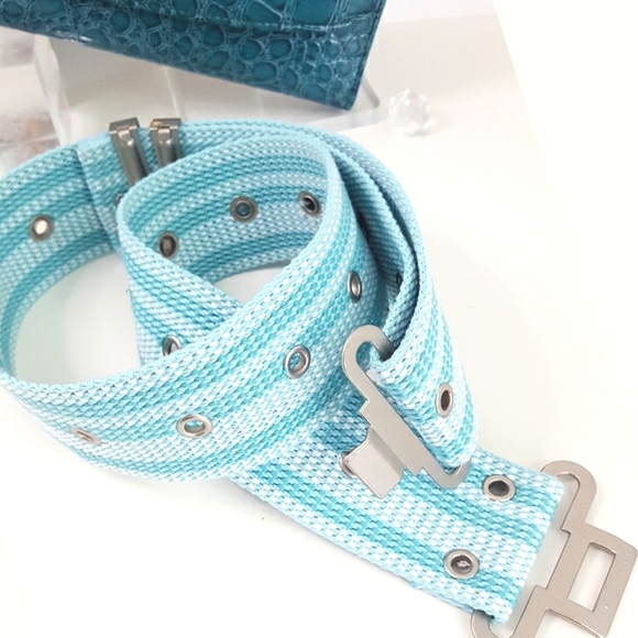 Unisex Web Belt💙 Blue Stripped Nylon Grommets Canvas | Metal Buckle - Picture 3 of 8